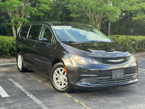 2017 CHRYSLER PACIFICA